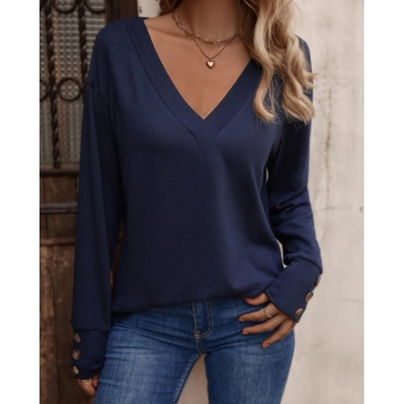 Navy blue button cuff V neck top - Picture 6 of 6